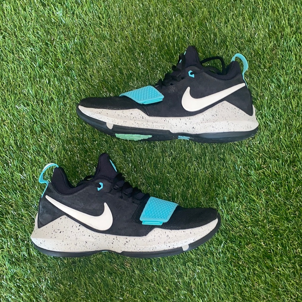 Nike PG 1 blockbuster basketball shoes
